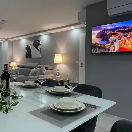 Apartament Apart72 - Modern And Cosy Warna